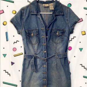 Amazing Vintage Faded Glory denim dress